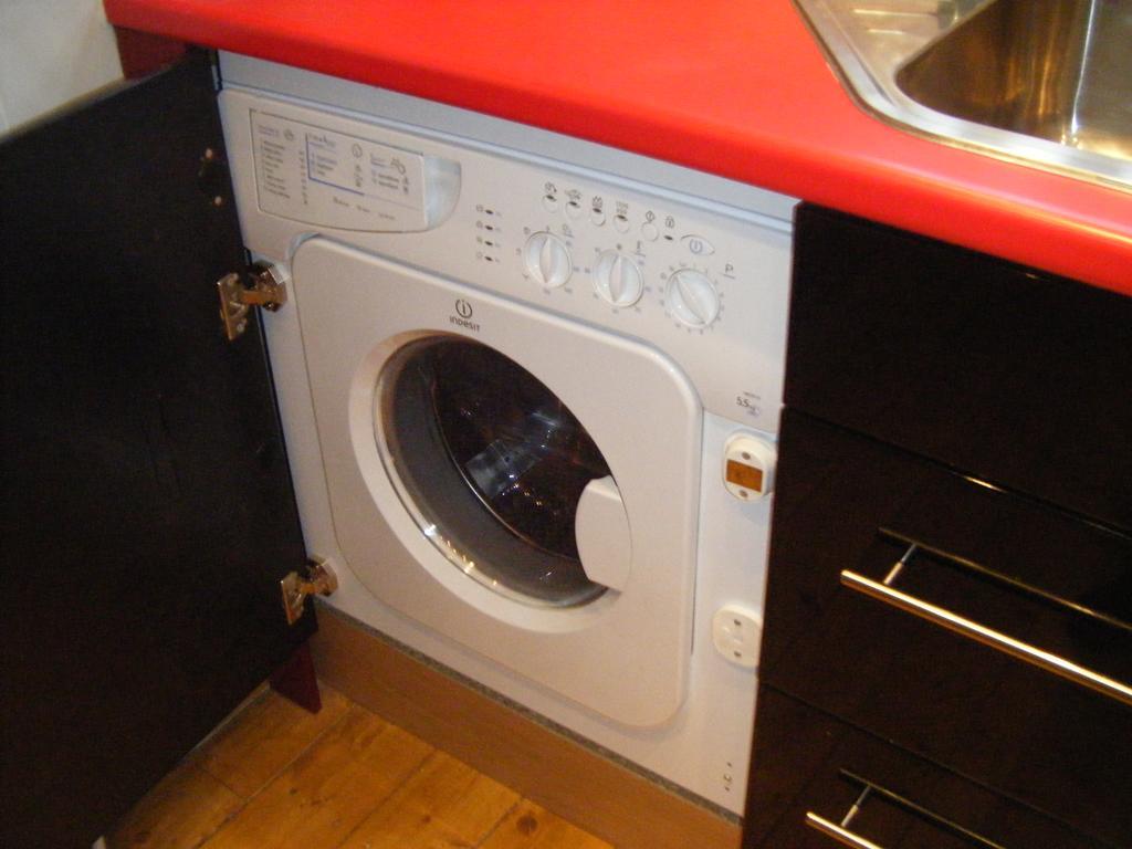 F3 2 Bedroomed Town House - Free Parking - Super 150 Mbps Wifi Near Gavin N Stacey Film House - 1 Free Dog Allowed Barry Ruang foto